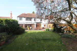 Glasshouse Lane, Kenilworth